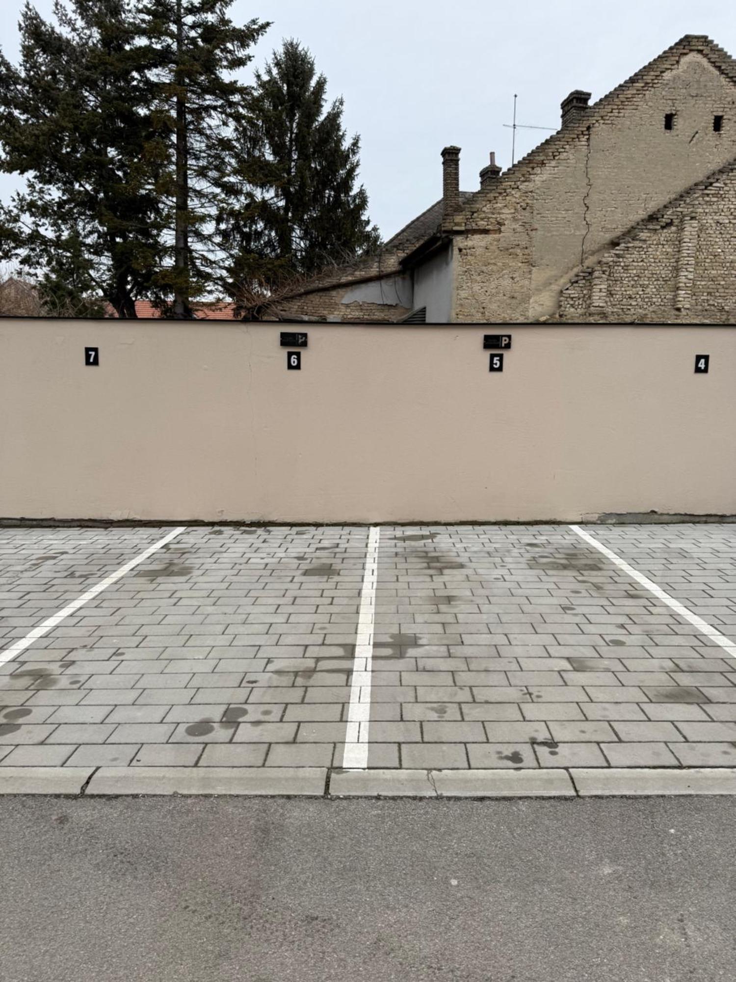 Crown Apartment 3 Σουμπότικα Εξωτερικό φωτογραφία